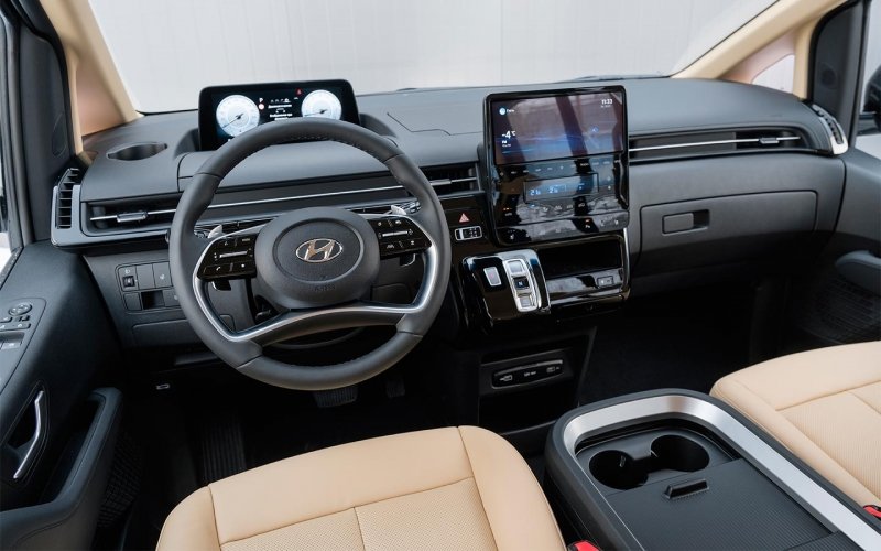 
            Возвращаемый модуль. Тест-драйв Hyundai Staria
        