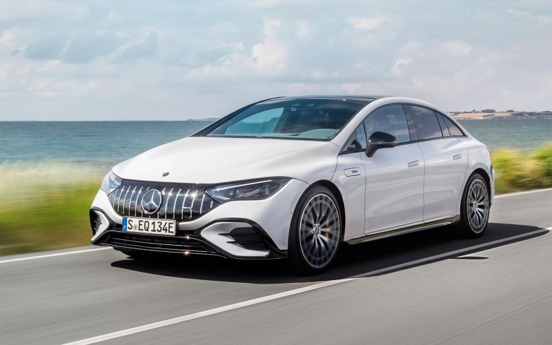 
            Mercedes выпустил 687-сильного конкурента Tesla Model S и Porsche Taycan
        