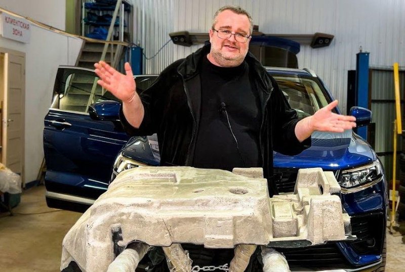 Блогер разобрал новый Geely Tugella и поразился качеству сборки