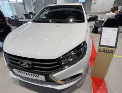 АвтоВАЗ поднимет цены на Lada