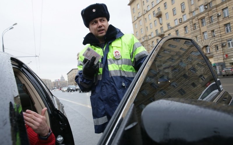
            В ГИБДД просят «сдавать» нетрезвых водителей (регионы, где пройдут рейды)
        