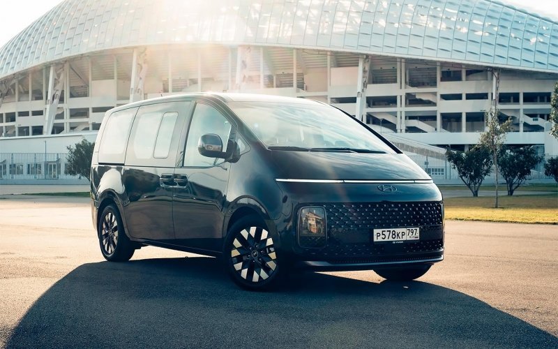 
            Возвращаемый модуль. Тест-драйв Hyundai Staria
        