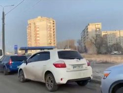 Гигантские очереди на АЗС Украины засняли на видео