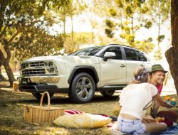 Mitsuoka решит проблему длинных очередей за ретрокроссовером на базе Toyota RAV4