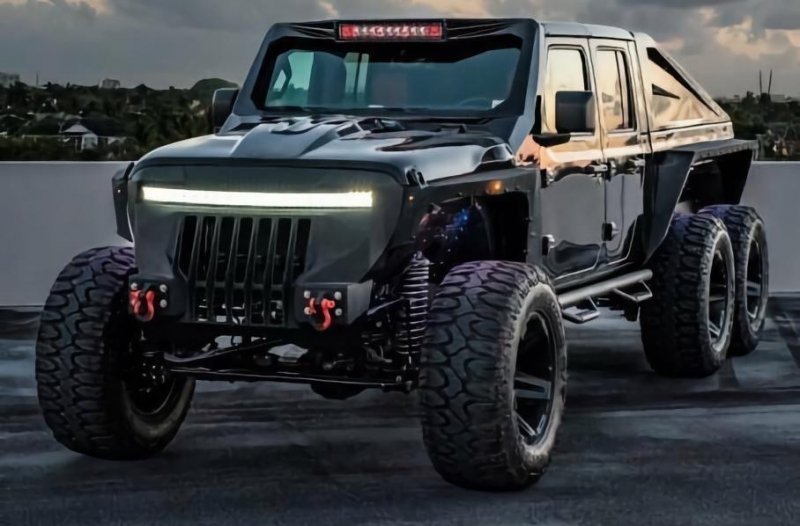 На продажу выставили «Адское пламя апокалипсиса»: трехосный пикап с V8