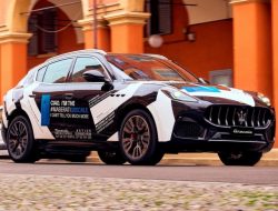 Назначена новая дата дебюта кроссовера Maserati Grecale