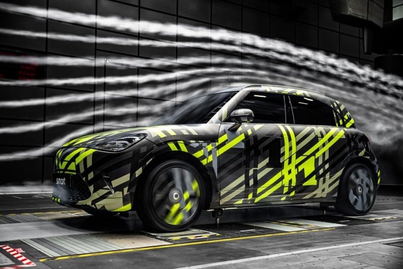 Обновлённый Volvo XC40, кроссовер Alfa Romeo Tonale и новый Smart: главное за неделю