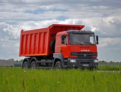 Почему российские перевозчики бросились скупать грузовики «Урал»