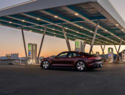 Porsche Taycan пересёк США с востока на запад за рекордное время