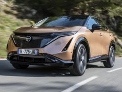 Поставщик Nissan выпустит батареи, дающие 1000 километров пробега