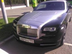Раскрыто число дорогих иномарок, эвакуированных с мест для инвалидов в Москве