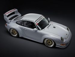 Редкий Porsche 911 RSR выставили на продажу