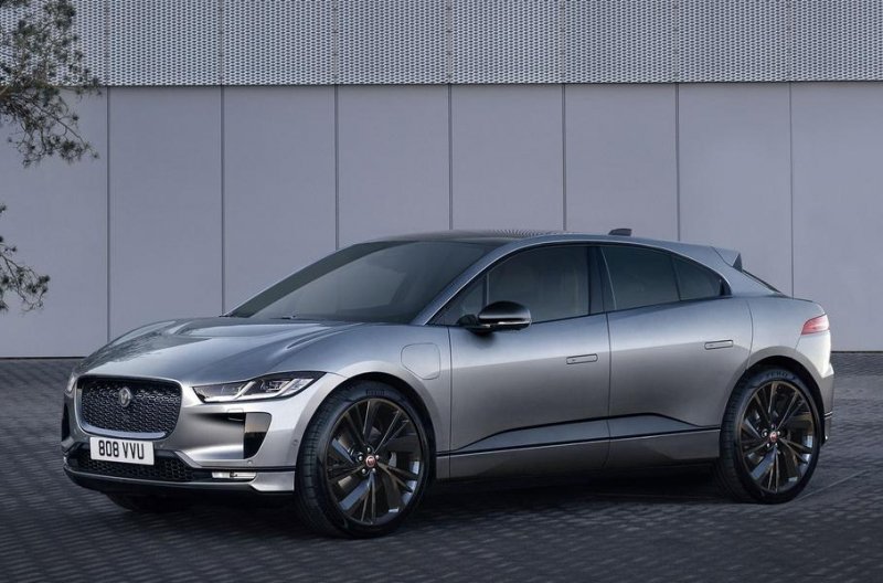 Российский Jaguar I-Pace обзавелся «черным» пакетом