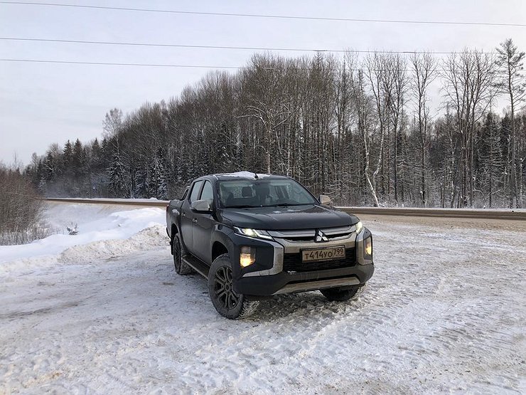 С коробкой на спине: длительный тест-драйв Mitsubishi L200