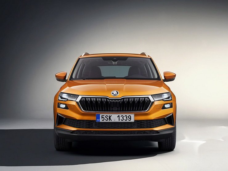 Skoda скоро предложит россиянам обновленный кроссовер Karoq