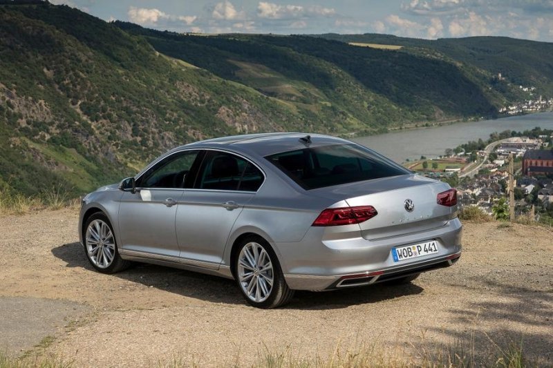 В России завершились продажи Volkswagen Passat