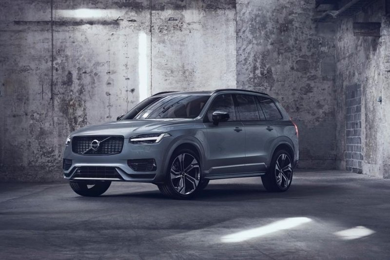 Volvo XC90 готовится к очередному рестайлингу