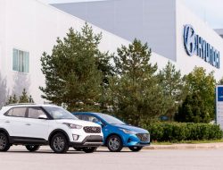 Российский завод Hyundai приостановил выпуск автомобилей