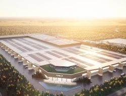 Tesla начала выпуск электрокаров на своем первом заводе в Европе