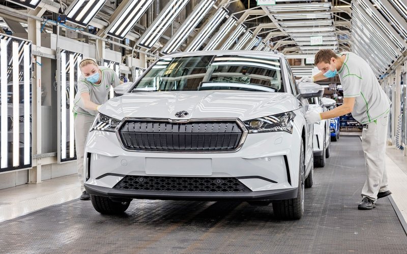 
            Skoda сократит выпуск автомобилей из-за ситуации на Украине
        