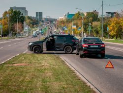 Страховщики раскрыли новую схему автоподстав на дорогах Москвы
