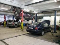Автозапчасти в России подорожали на 30-50%