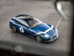 Афзал Кан построил уникальный Ferrari GTC4Lusso