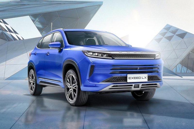 Автомобили Exeed стали продавать через СберАвто без наценки