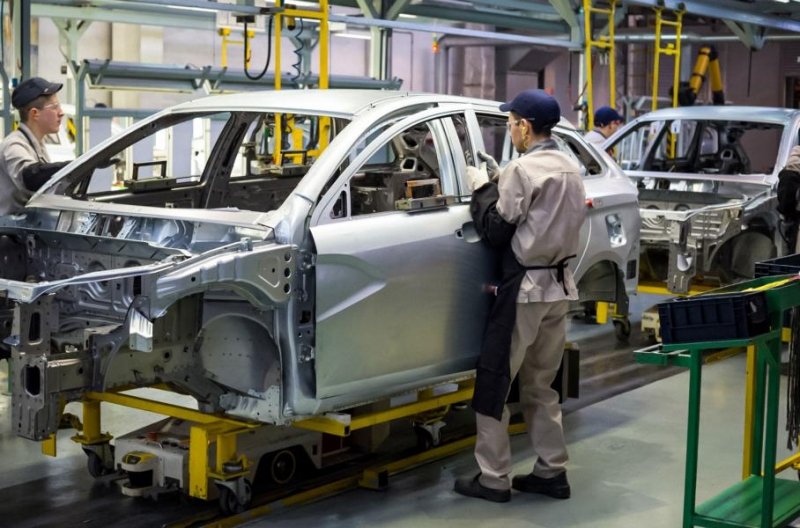 АвтоВАЗ ищет альтернативу импортным комплектующим для Lada