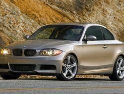 BMW отзывает почти миллион автомобилей из-за риска возгорания