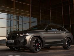 BMW X3 и X4 получили спецверсию Frozen Edition