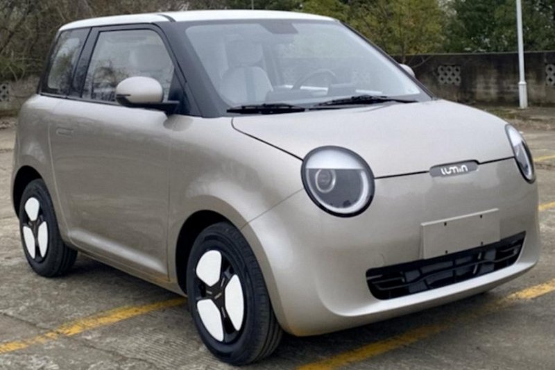 Changan будет выпускать электрокары под новыми марками Lumin и Bovyn