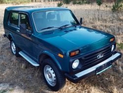 Очень редкий внедорожник Lada Niva Baikal нашли в Польше. Фото