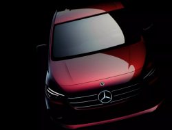Mercedes представит семейную модель T-Class в конце апреля