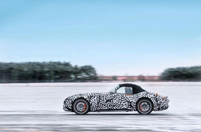 Фирма Wiesmann показала фотографии нового спорткара