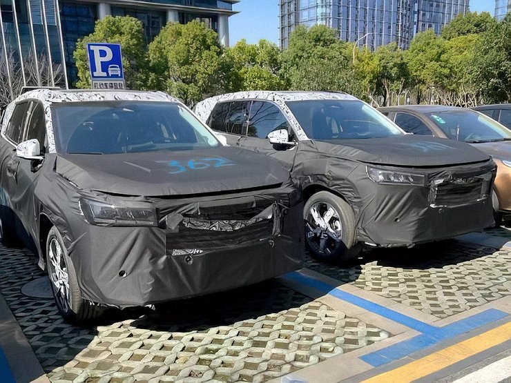 Geely готовит совершенно новое поколение хитового кроссовера Atlas