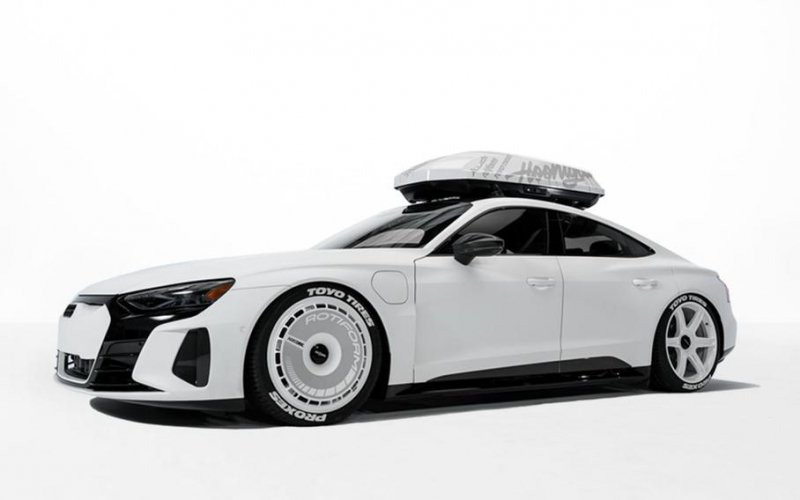 Кен Блок показал новую Audi RS e-tron GT RS