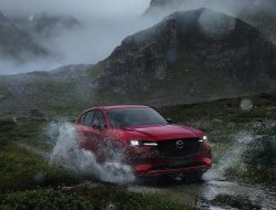 Mazda — теперь «премиум»: чем удивит новейший кроссовер CX-60