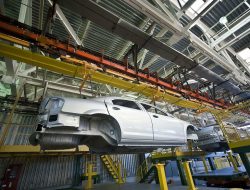 Можно ли спасти российский автопром от полного коллапса