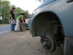 Никуда не едем: как конфликт на Украине аукнется российским водителям