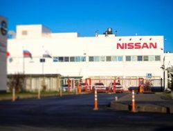 Nissan назвал срок возобновления производства на российском заводе