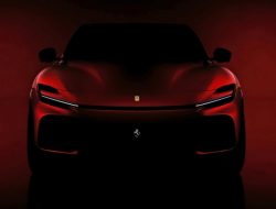Появилось первое официальное изображение суперкроссовера Ferrari Purosangue