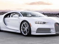 Посмотрите на очень белый Bugatti Chiron американского рэпера