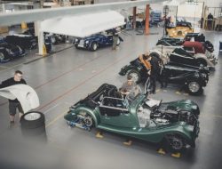 Посмотрите на завод Morgan Motor «глазами» беспилотника