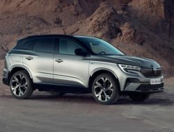 Представлен новый кроссовер Renault Austral с 32 системами помощи водителю