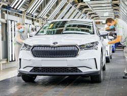 Skoda вынужденно снижает объемы производства автомобилей