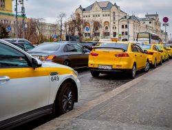 Службы такси могут обязать делиться данными с ФСБ