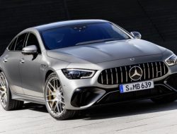Спорткары Mercedes‑AMG GT 63 получили очередное обновление
