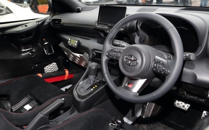 Toyota готовит GR Yaris с автоматической коробкой передач