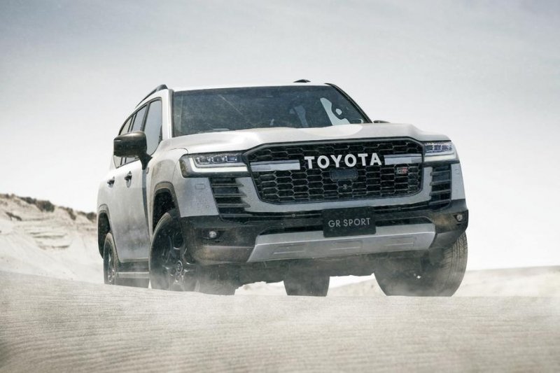 Toyota остановила производство Land Cruiser 300 из-за землетрясения